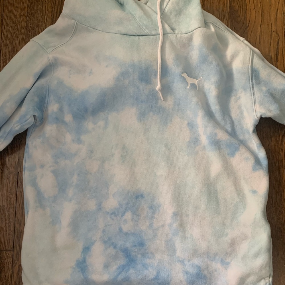 Adorable tie dye hoodie